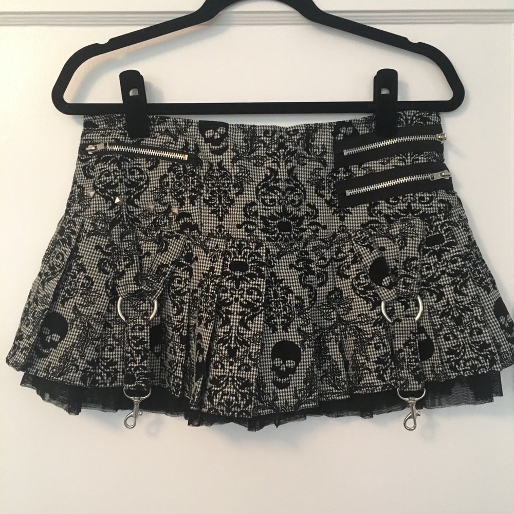 Gothic Skull Pleated Mini Skirt